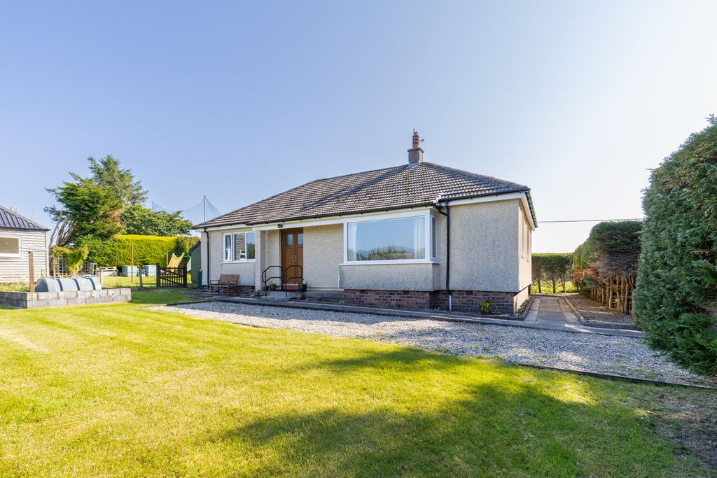 Property photo 3 of 14