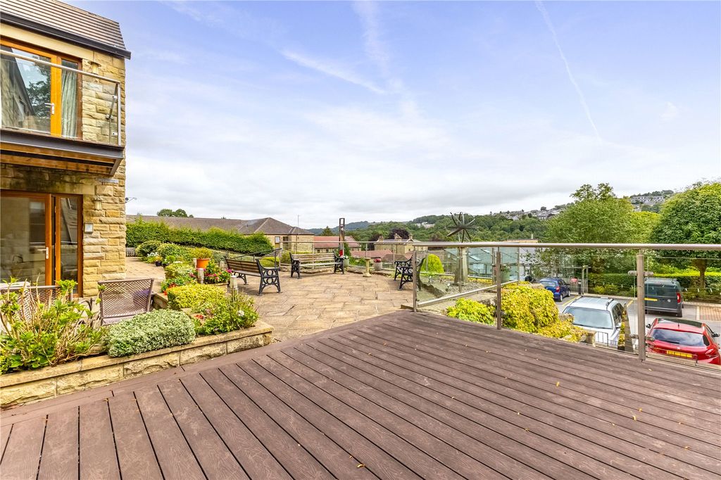 Additional image 18 of 2 bed flat for saleHolme Valley Court, 163 Huddersfield Road, Thongsbridge, Holmfirth HD9