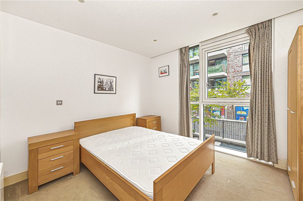 Property photo 3 of 9 Picture No. 17