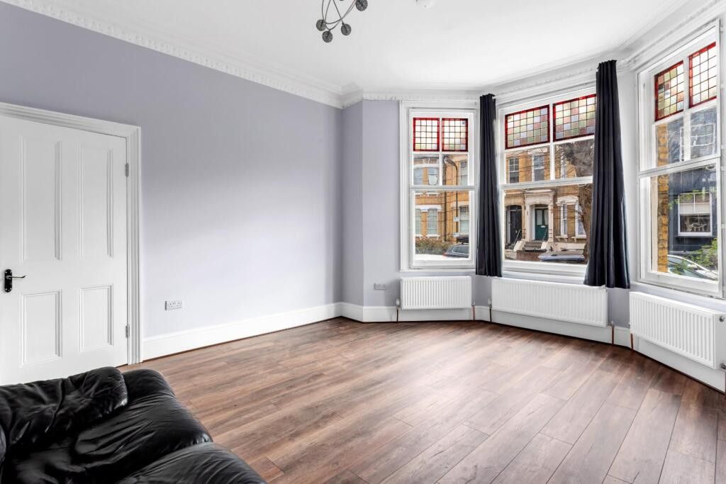 Property photo 3 of 22