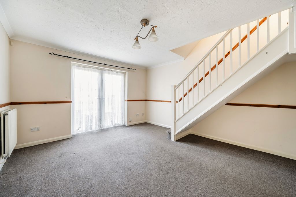 Property photo 3 of 17 1358257-5-68d10Ea...