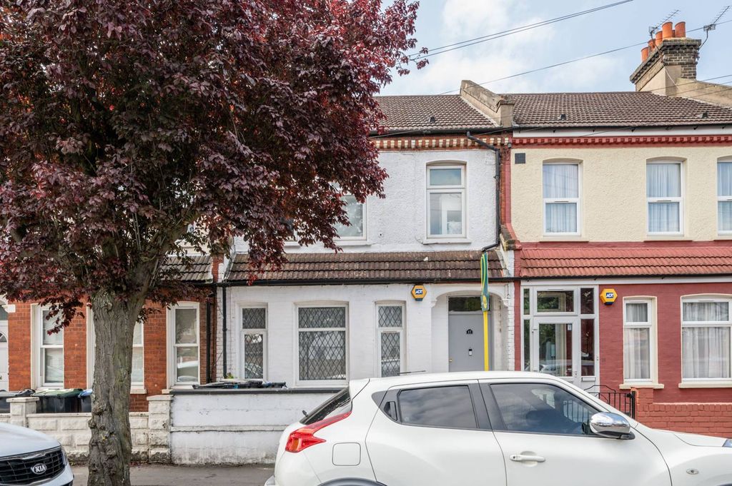 Property photo 1 of 10