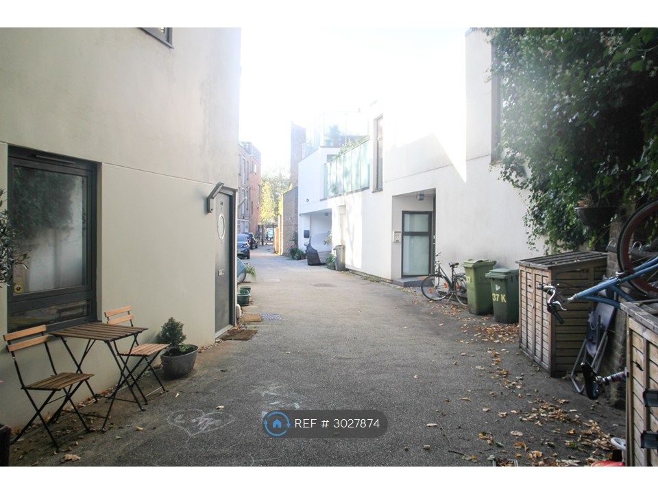 Property photo 2 of 10 View From Outside (Mews)
