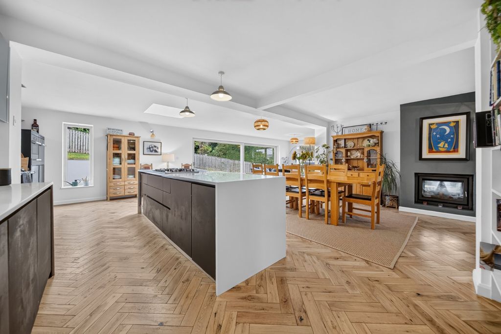 Property photo 3 of 22 Living/Kitchen/Diner