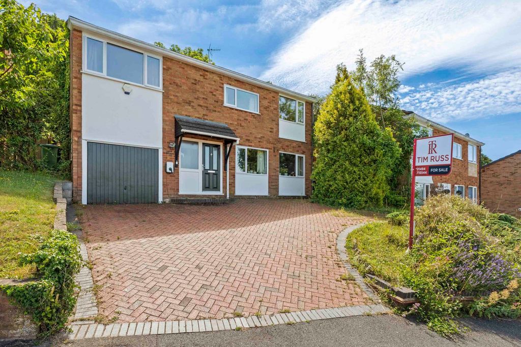 Property photo 1 of 15