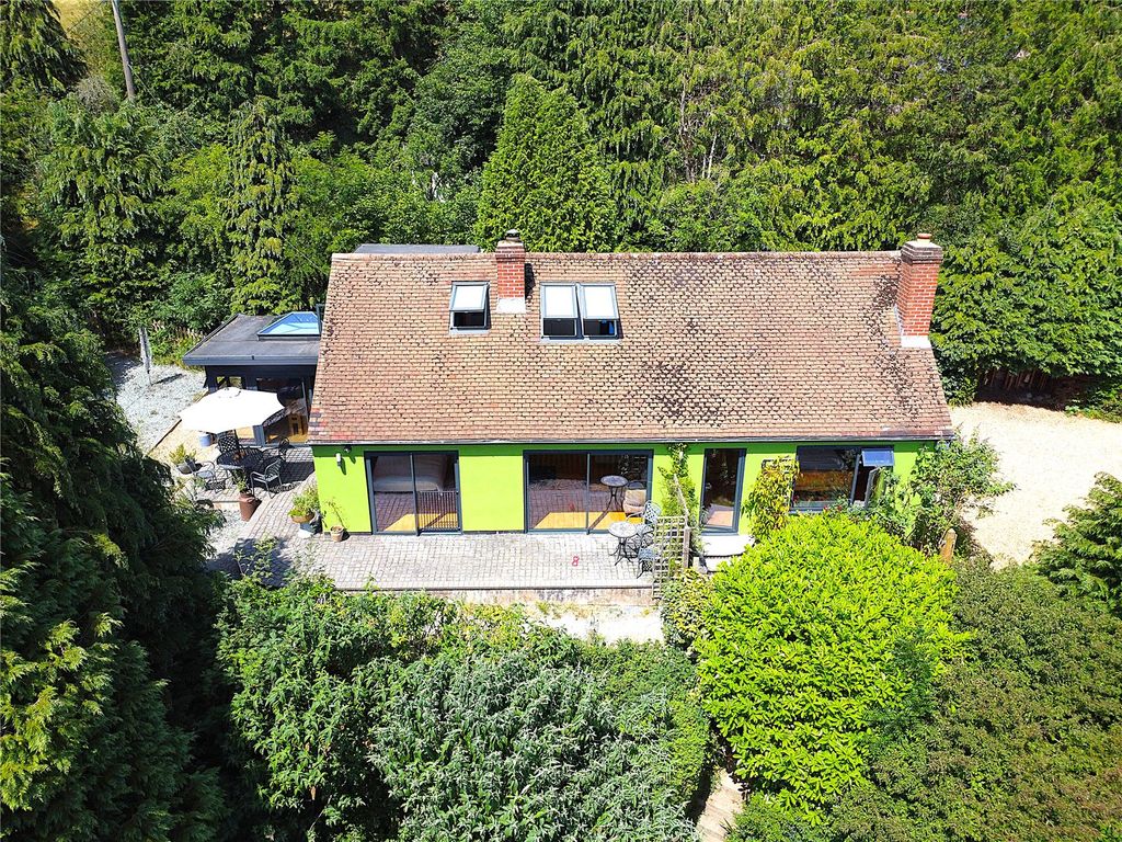 Property photo 1 of 29 Picture No. 26
