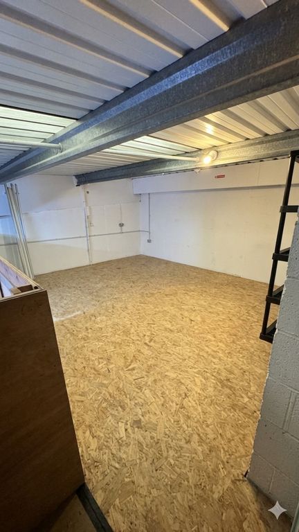 Property photo 2 of 3