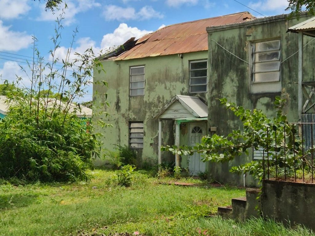 Property photo 2 of 9