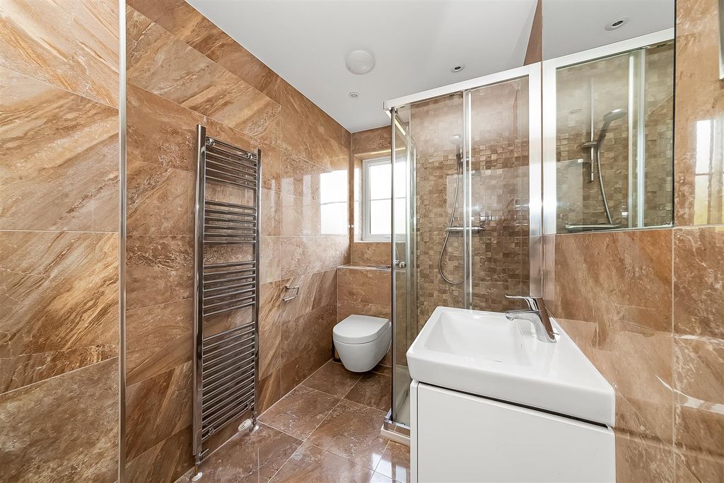 Property photo 2 of 21 Img_0409-1.Jpg