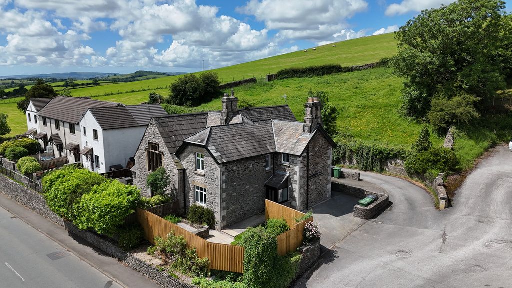 2 bed semi-detached house for saleMain Street, Endmoor LA8
