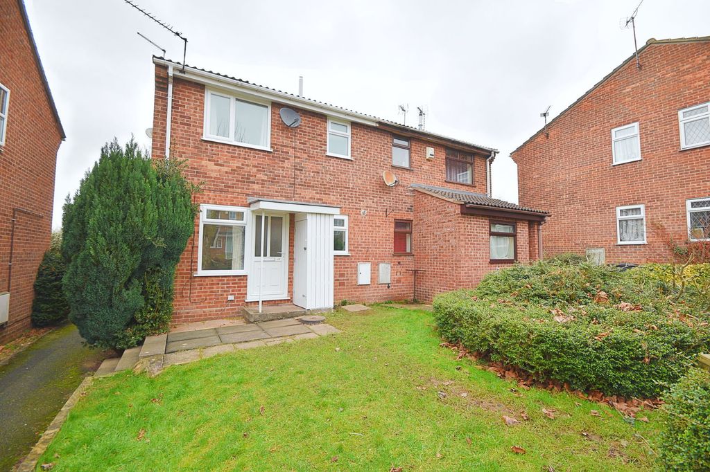 Property photo 1 of 8