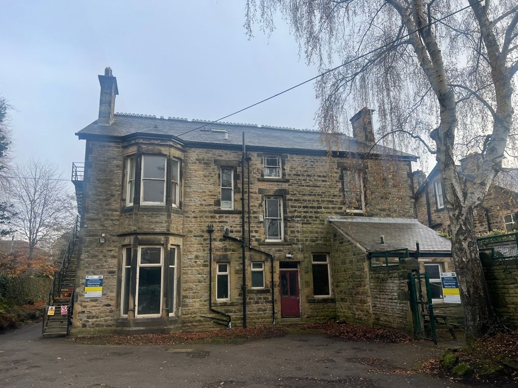 Property photo 3 of 12 Photo 9