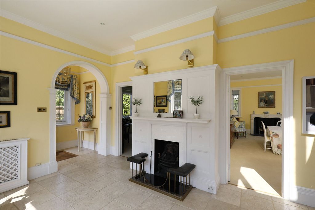 Property photo 2 of 21 Picture No. 08