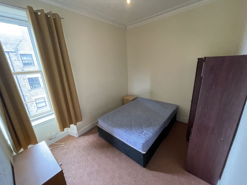 Property photo 3 of 8 Gallery