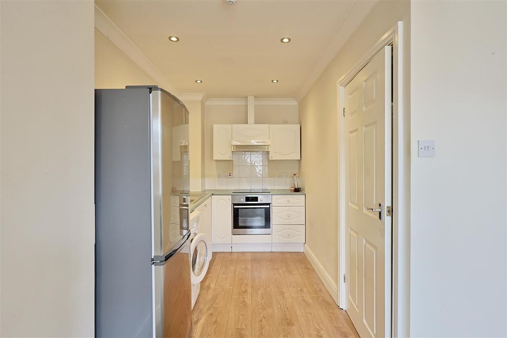 Property photo 1 of 7 6F67E859-Fc23-4951-B490-A711943C500A_1_201_A.Jpeg