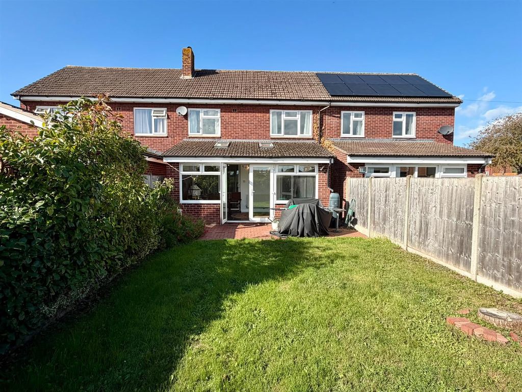 Property photo 2 of 16