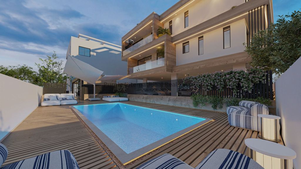 Property photo 2 of 9