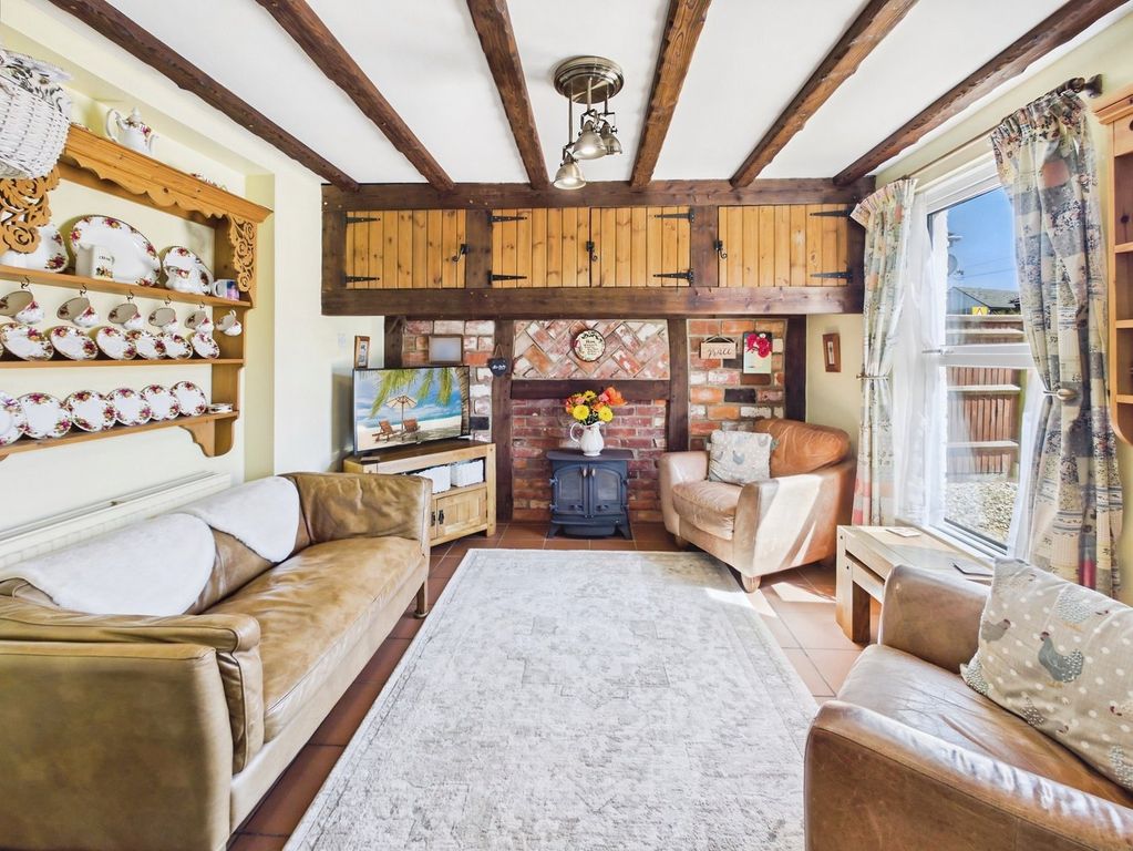 Property photo 3 of 18
