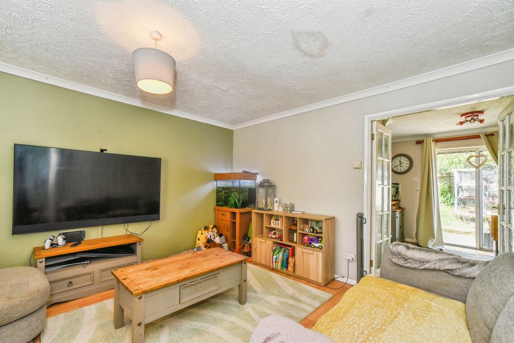 Property photo 3 of 13