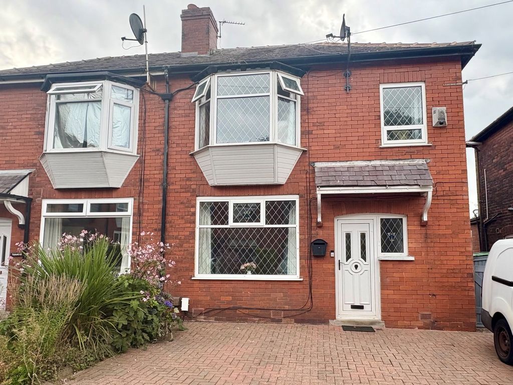 Property photo 1 of 24