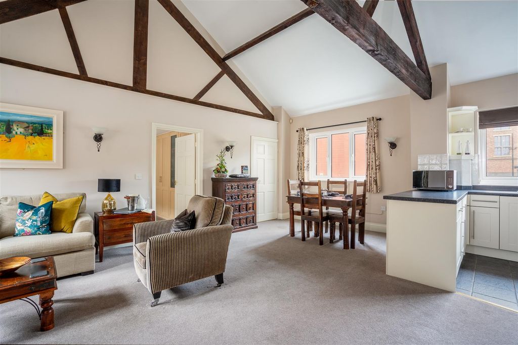 Property photo 1 of 11 Fy-15.Jpg