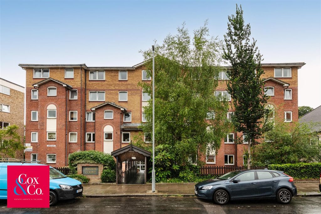 Property photo 1 of 15 85A_3975.Jpg