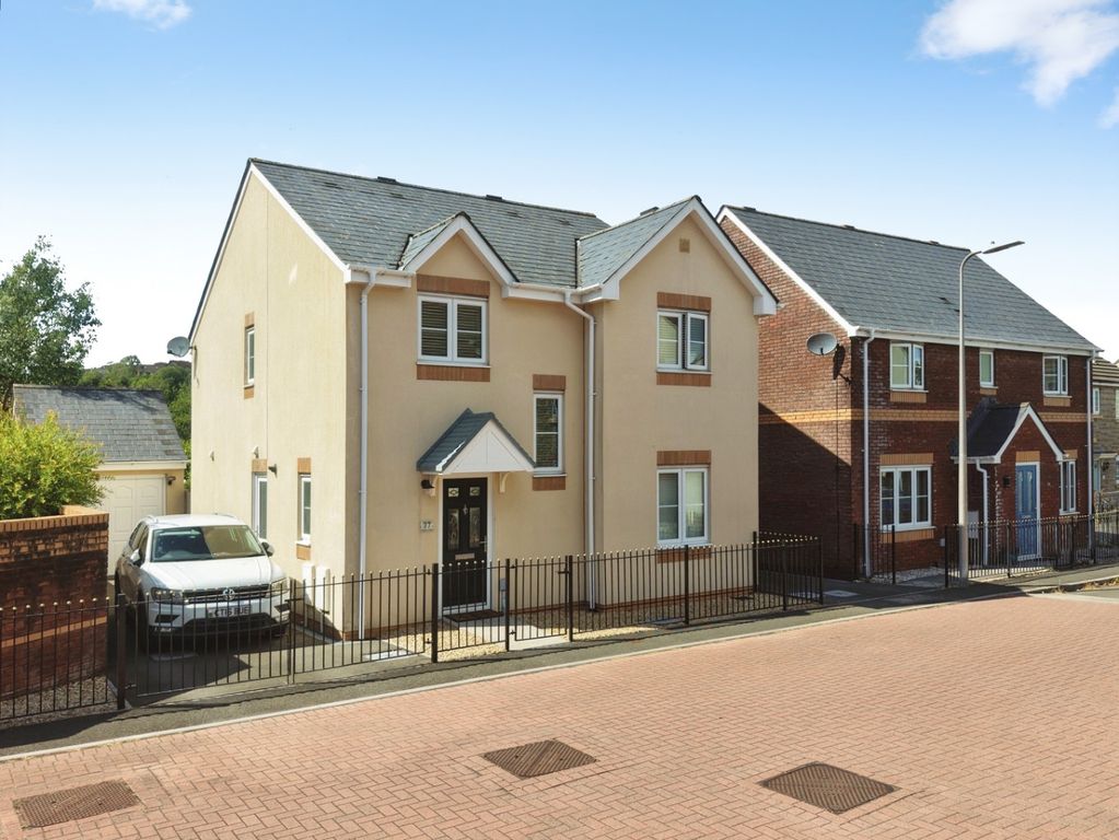 Property photo 1 of 29 5379871