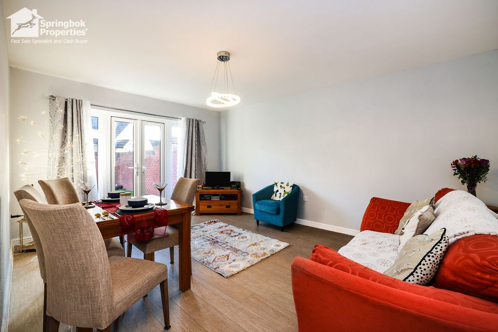 Property photo 2 of 12 Image 1