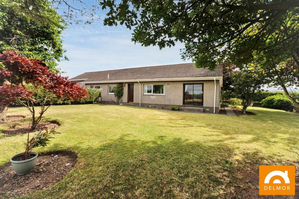 Property photo 1 of 30