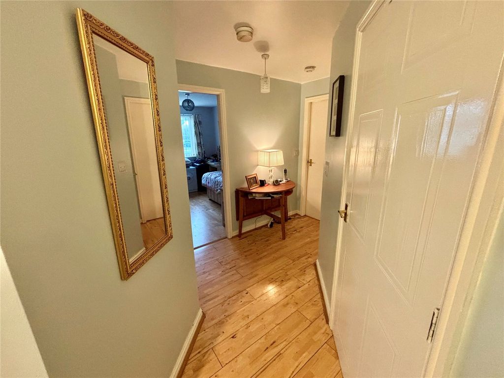 Property photo 2 of 13 Picture No. 02