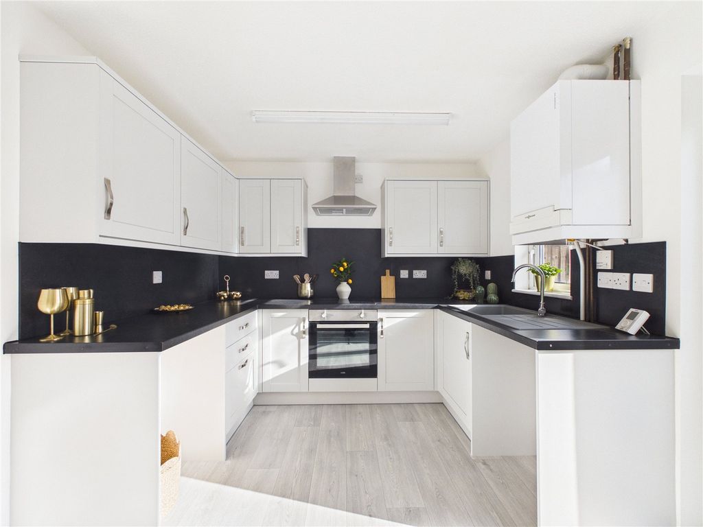 Property photo 2 of 11 Picture No. 04