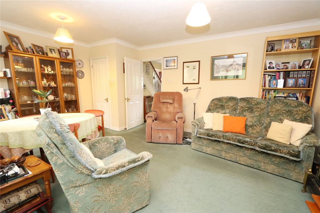 Property photo 2 of 11 Picture No. 10