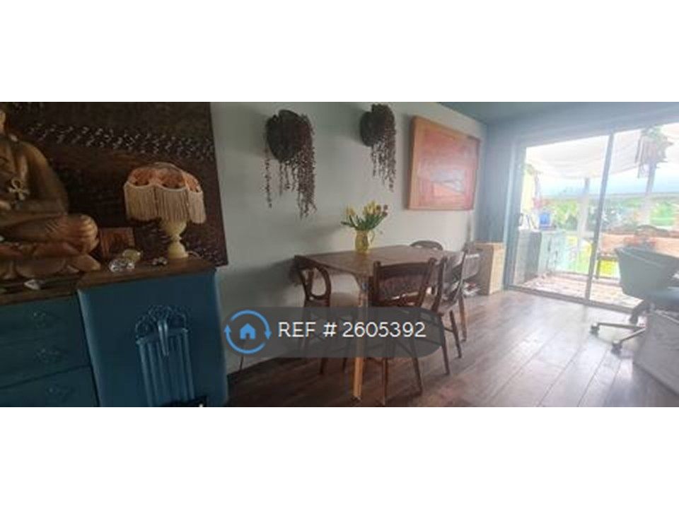 Property photo 2 of 16 Living/Dinning