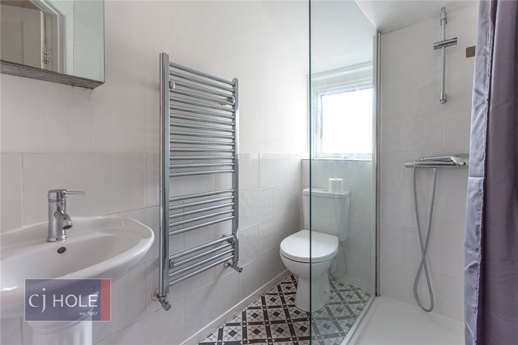 Property photo 2 of 14 Picture No. 76