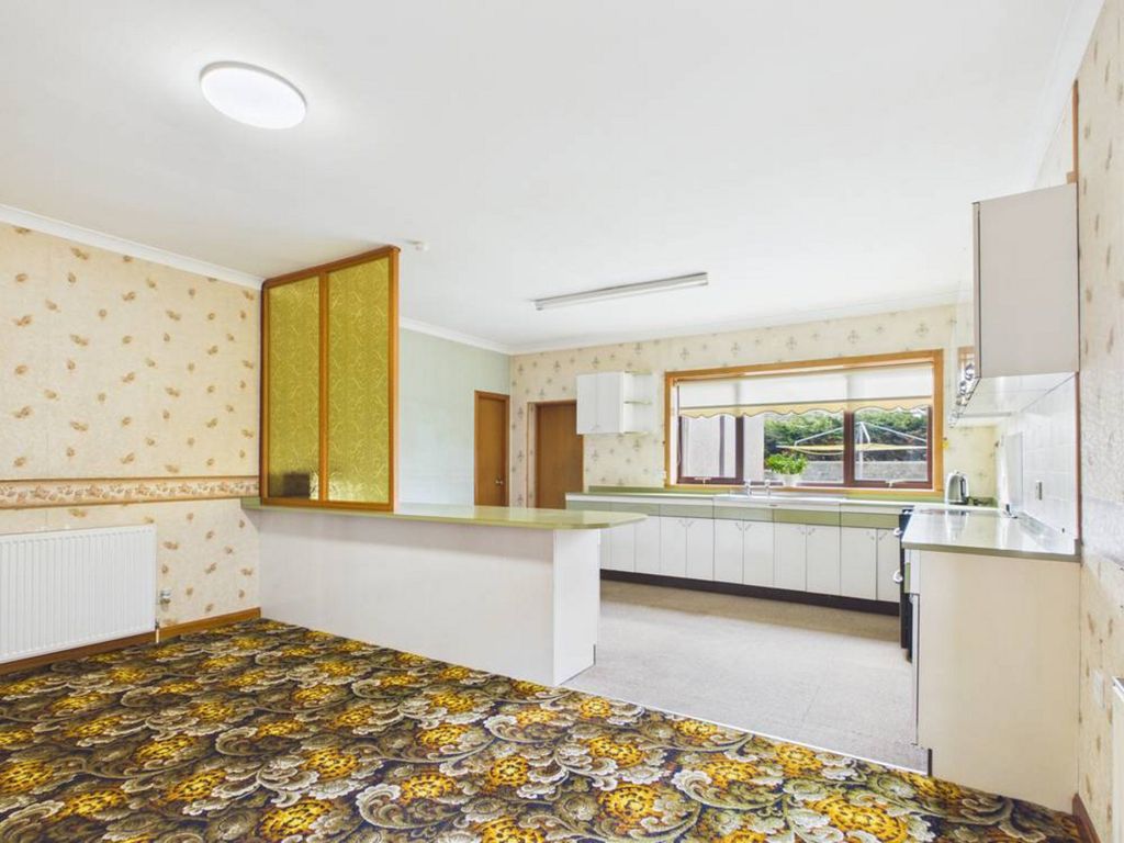 Property photo 3 of 30