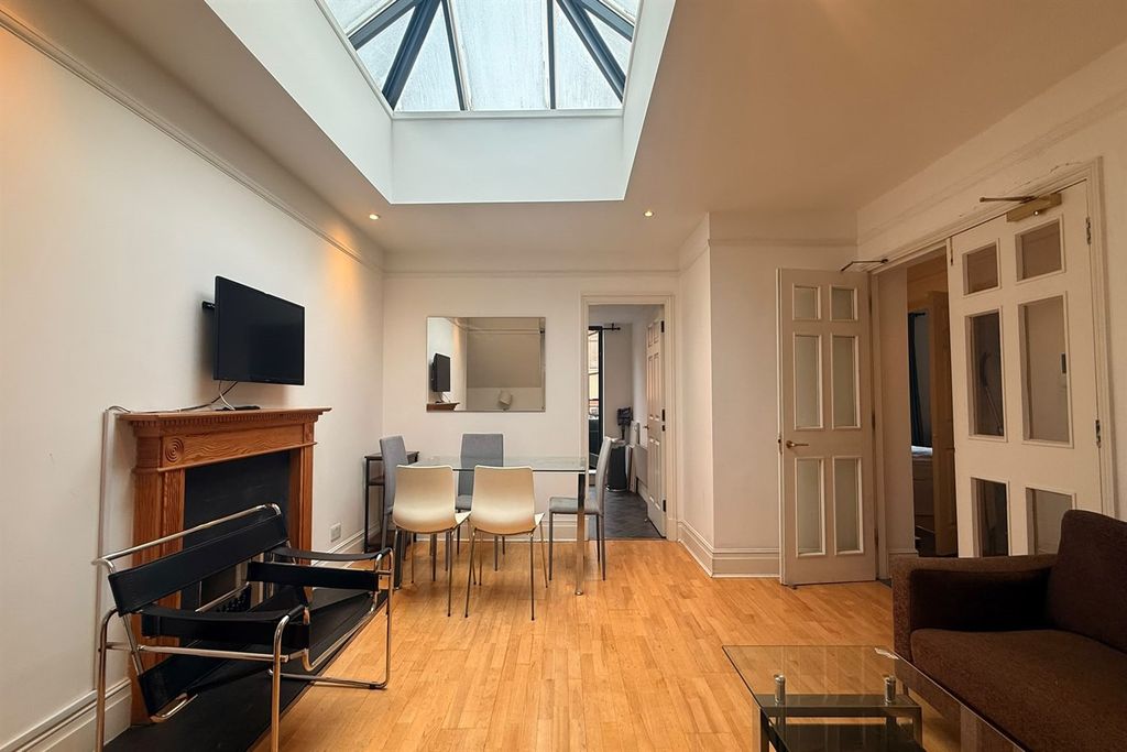 Property photo 1 of 16 (Main)