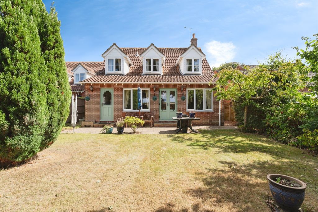 Property photo 3 of 17