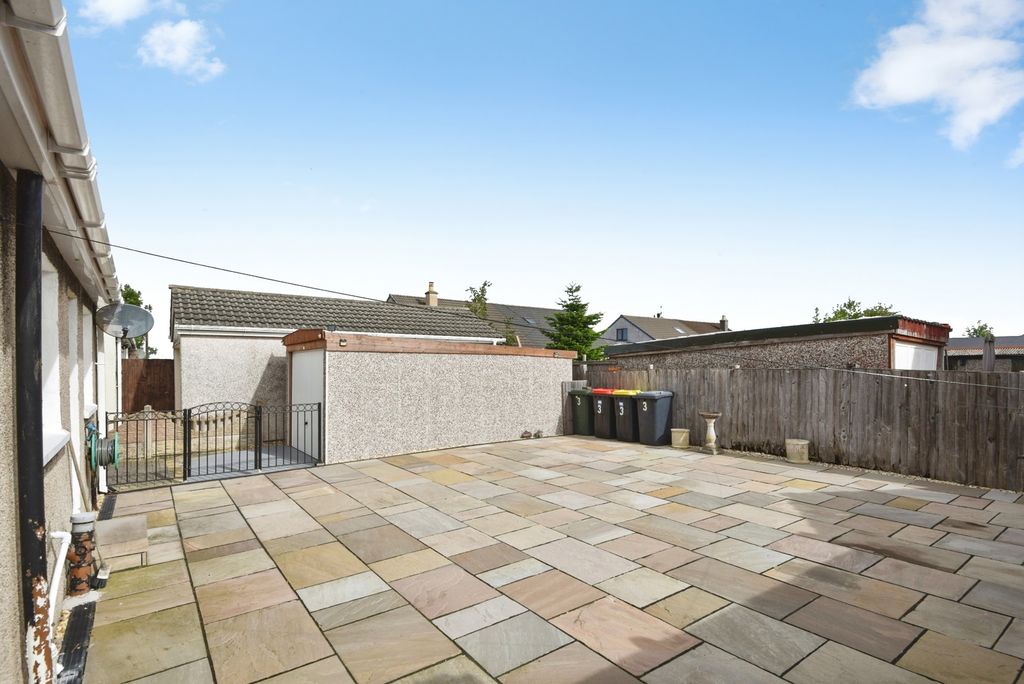 Property photo 2 of 20 Pbox-Img.Jpg