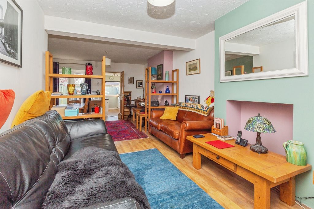 Property photo 2 of 14