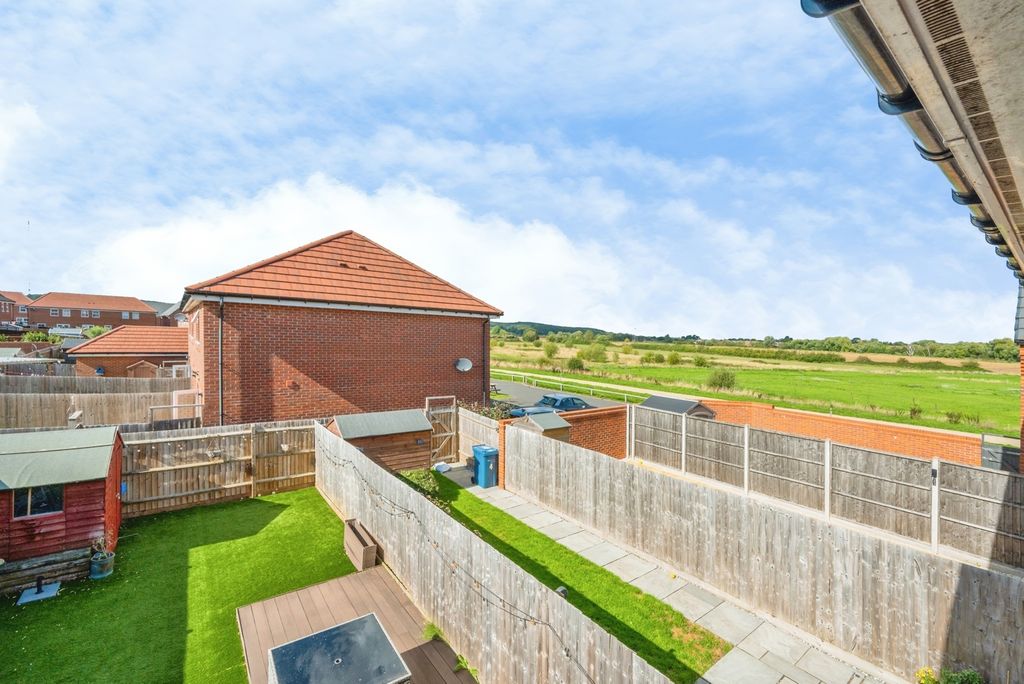 Property photo 2 of 24 Pbox-Img.Jpg