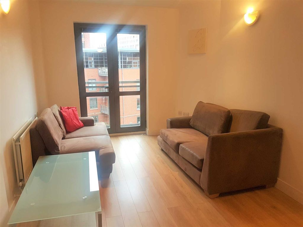 Property photo 2 of 11