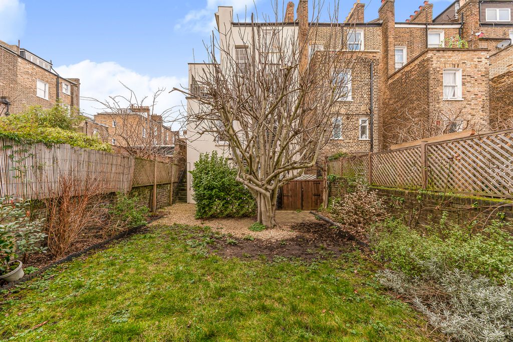 Property photo 3 of 11 Picture No. 11