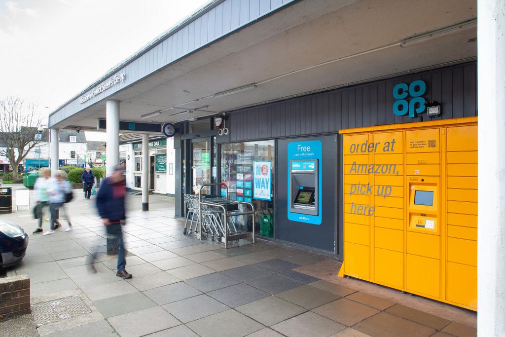 Property photo 3 of 4