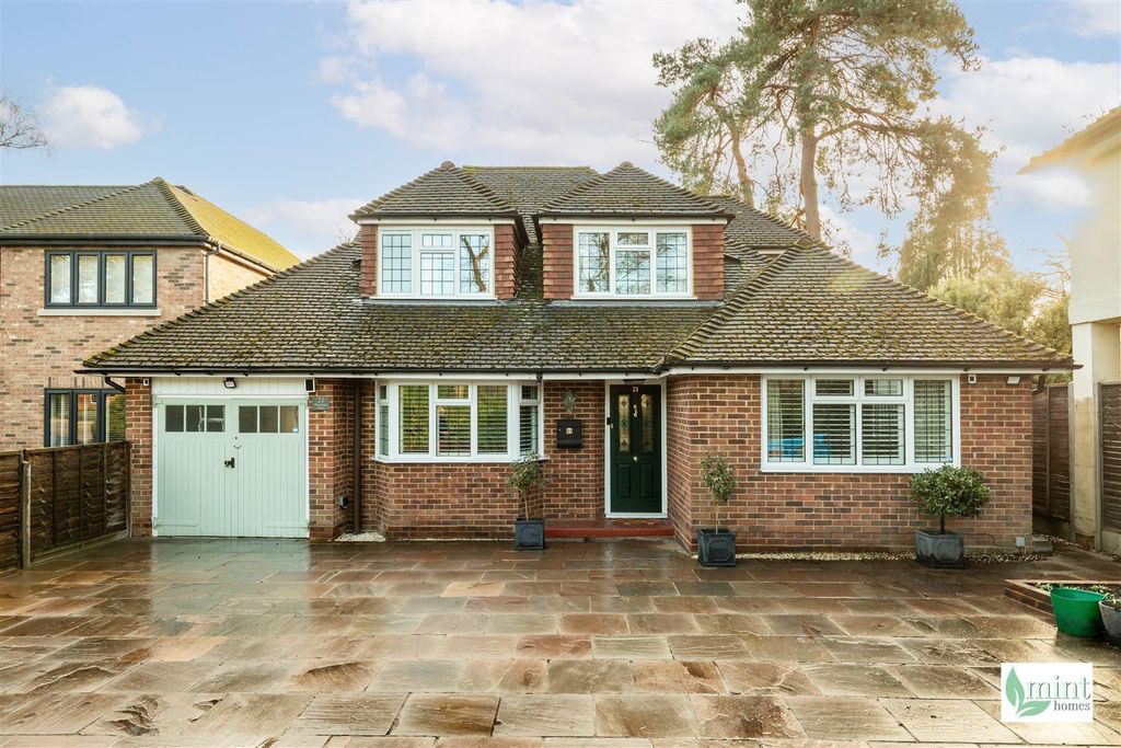 Property photo 1 of 26 Woodham Waye - Watermark-2.Jpg