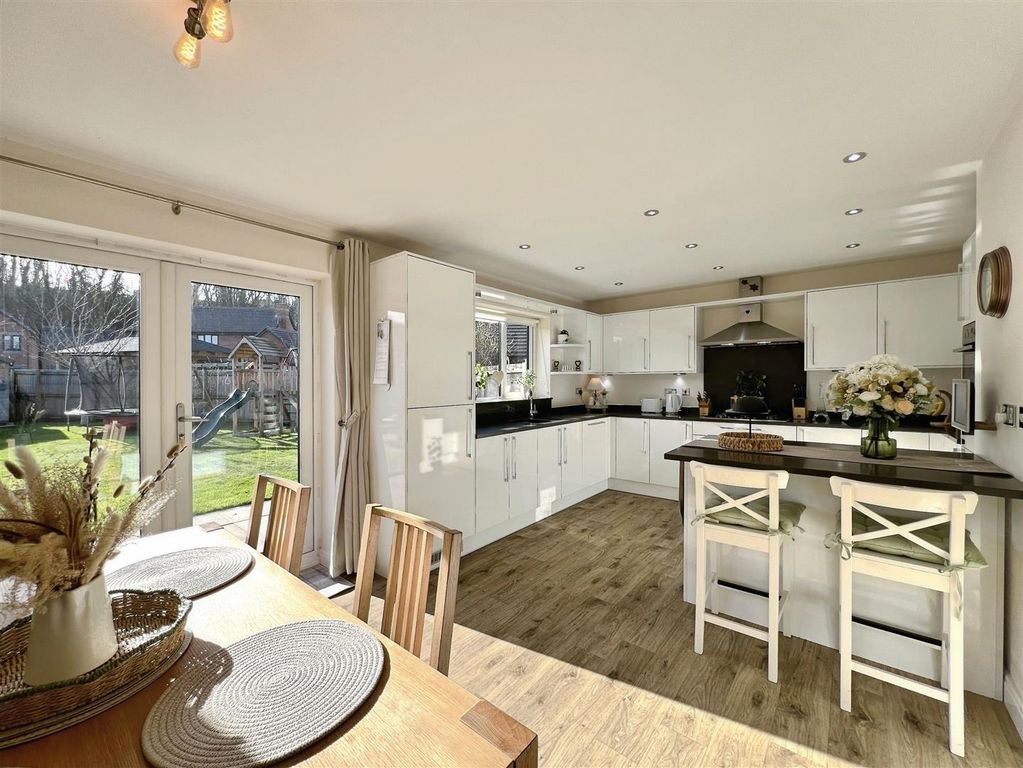 Property photo 2 of 43 Ccdd7095-Img_4969.Jpg