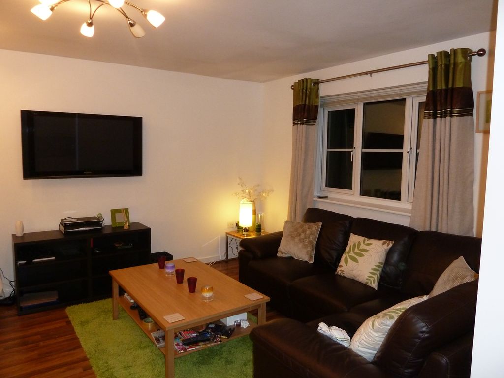 Property photo 3 of 8