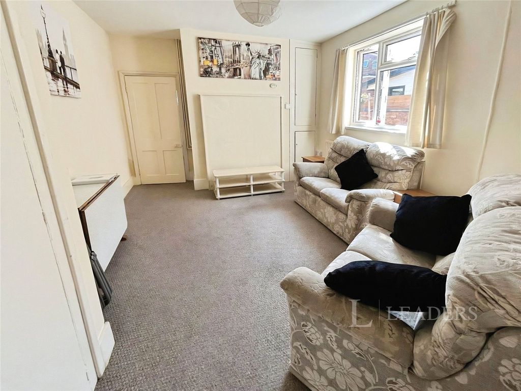 Property photo 3 of 15 Picture No. 48