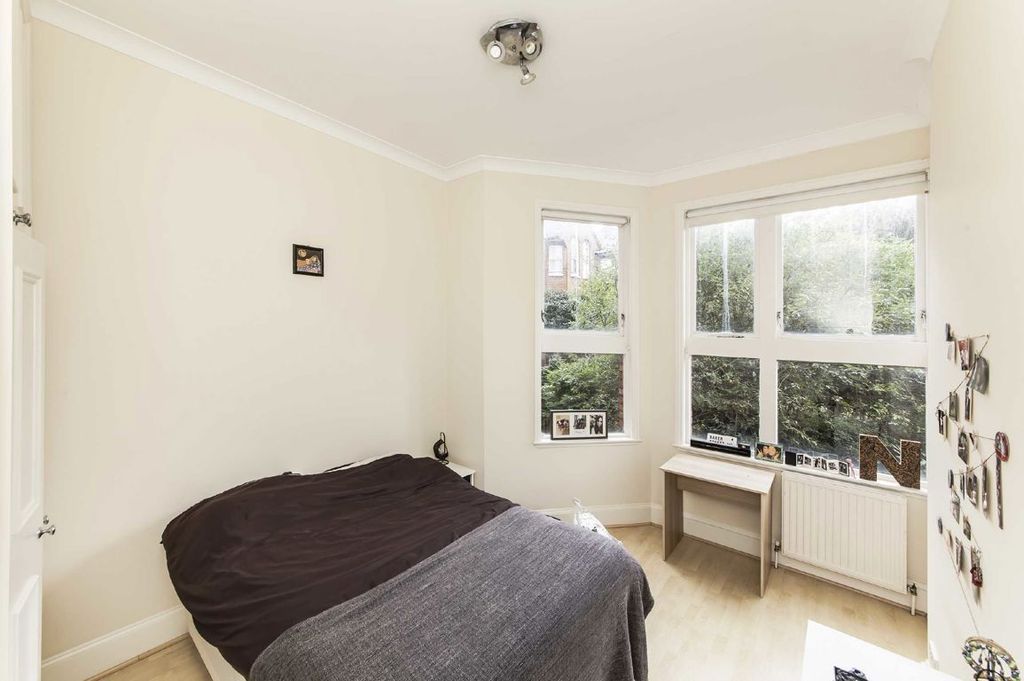 Property photo 3 of 4