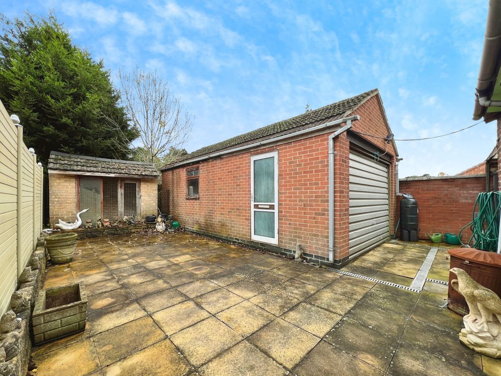 Property photo 3 of 19