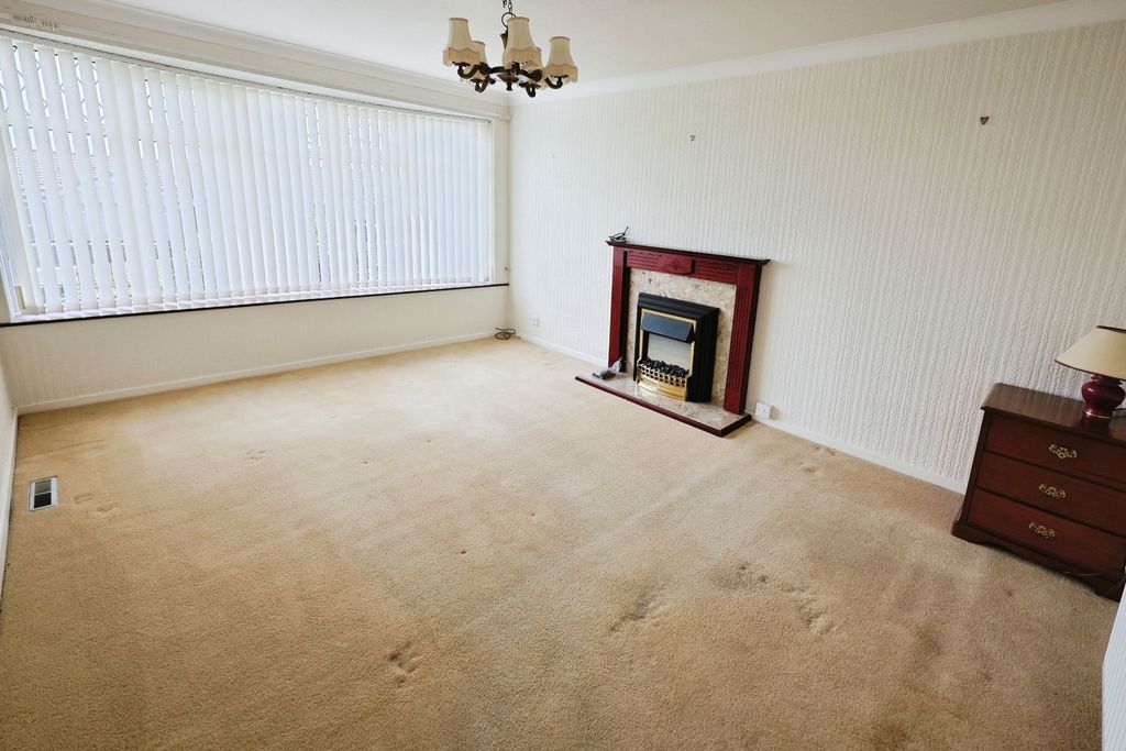 Property photo 3 of 14 Pbox-Img.Jpg